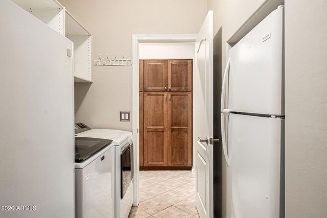 960 W MYRTLE Drive, Chandler, AZ 85248