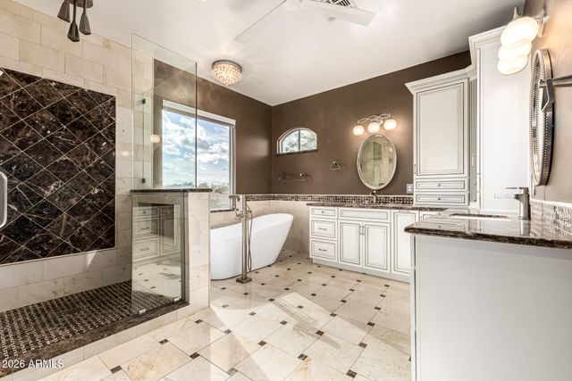 960 W MYRTLE Drive, Chandler, AZ 85248