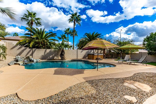 960 W MYRTLE Drive, Chandler, AZ 85248