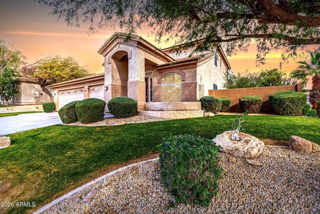 960 W MYRTLE Drive, Chandler, AZ 85248