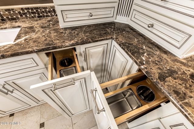 960 W MYRTLE Drive, Chandler, AZ 85248