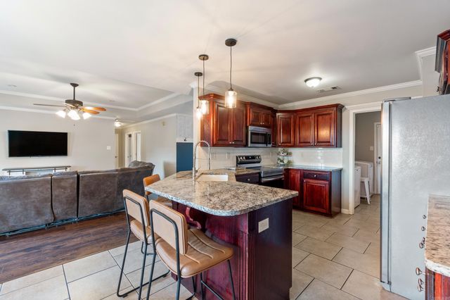 141 Fuscata Loop, Lonoke, AR 72086