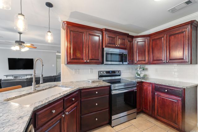 141 Fuscata Loop, Lonoke, AR 72086