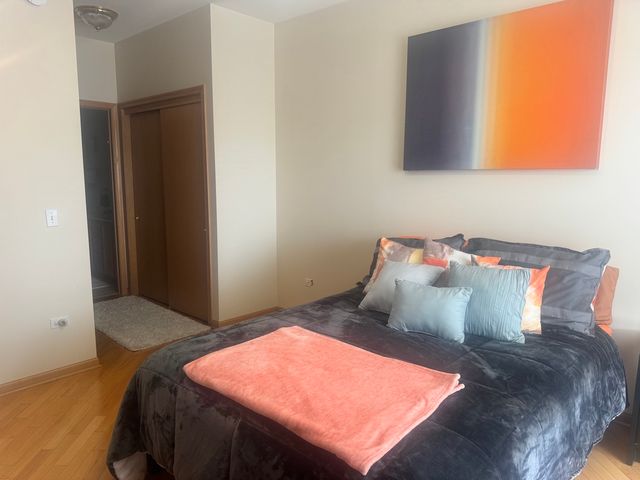 11 S Wille Street 705, Mount Prospect, IL 60056
