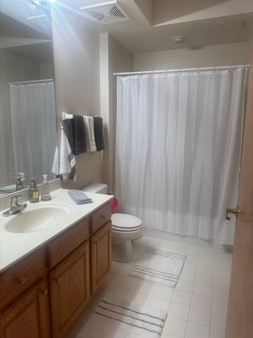 11 S Wille Street 705, Mount Prospect, IL 60056