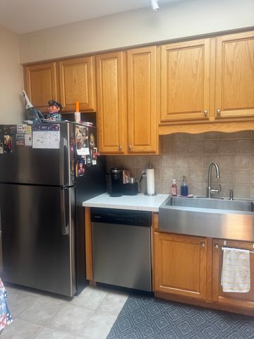 11 S Wille Street 705, Mount Prospect, IL 60056