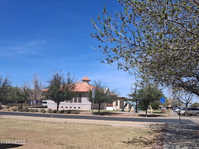 8254 W MADISON Street, Peoria, AZ 85345