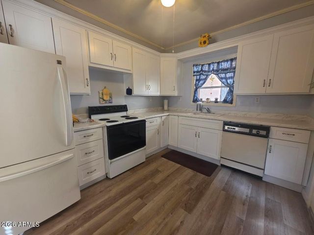 8254 W MADISON Street, Peoria, AZ 85345