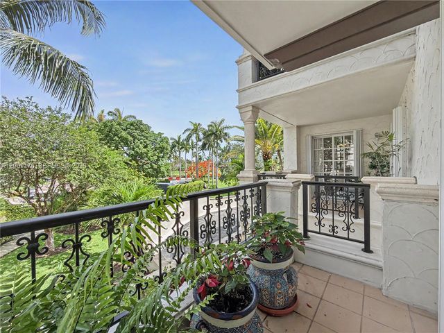 2124 Fisher Island Dr 2124, Miami Beach, FL 33109