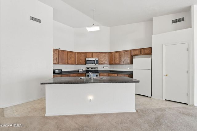 1278 W AVALON CANYON Drive, Casa Grande, AZ 85122