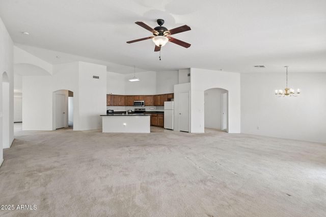 1278 W AVALON CANYON Drive, Casa Grande, AZ 85122