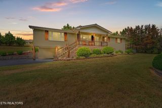 880 Providence Rd, Cumberland Gap, TN 37724