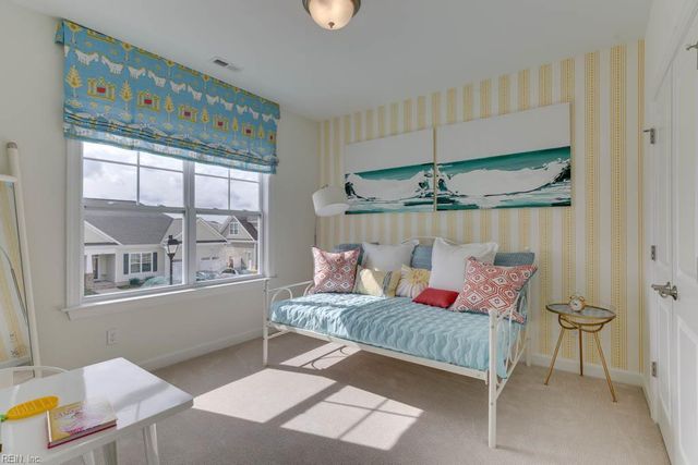 2200 Captiva LN, Chesapeake, VA 23321