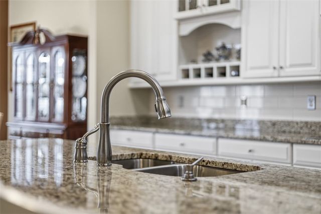 139 Olivia Avenue, Adams Twp, PA 16046