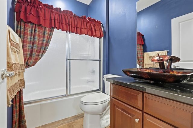 139 Olivia Avenue, Adams Twp, PA 16046