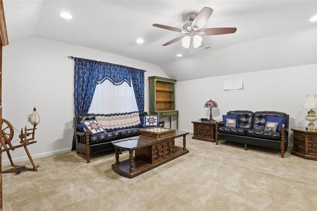 139 Olivia Avenue, Adams Twp, PA 16046