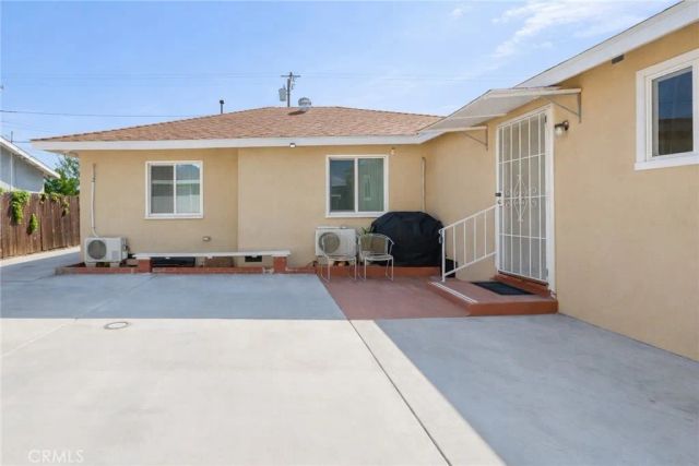 517 N Soldano, Azusa, CA 91702