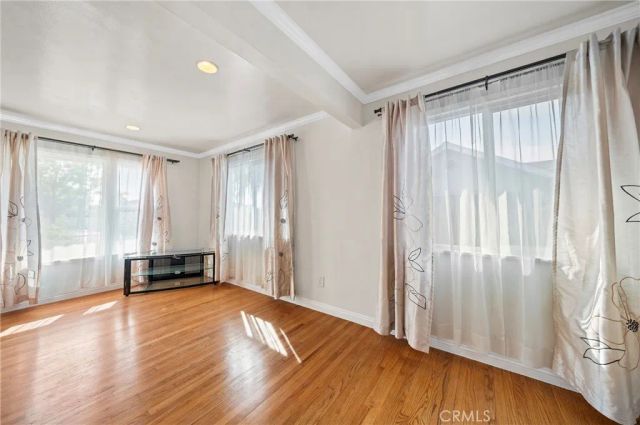 517 N Soldano, Azusa, CA 91702