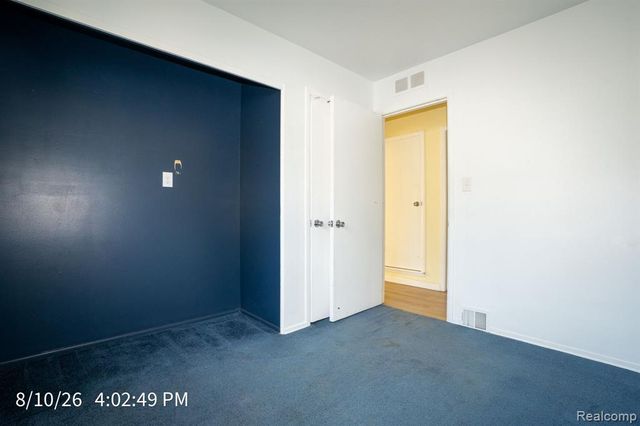 23405 Allor Street, Saint Clair Shores, MI 48082