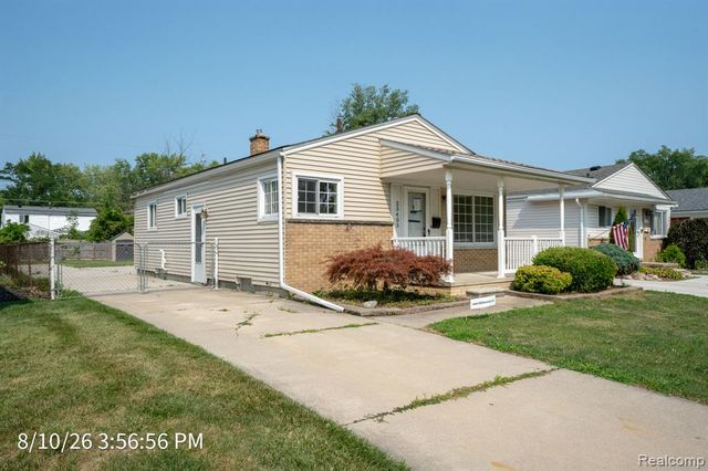 23405 Allor Street, Saint Clair Shores, MI 48082
