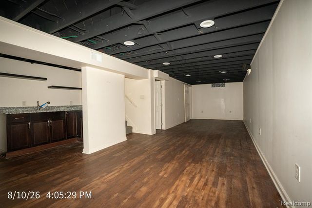 23405 Allor Street, Saint Clair Shores, MI 48082