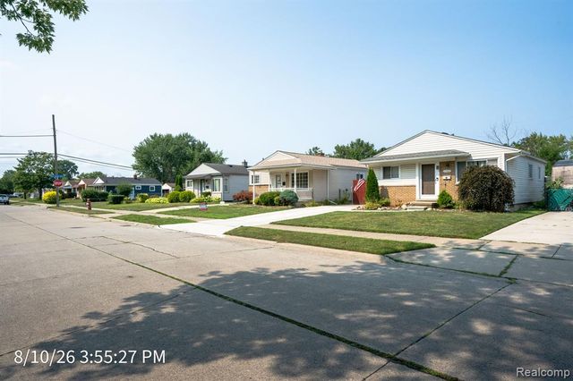 23405 Allor Street, Saint Clair Shores, MI 48082