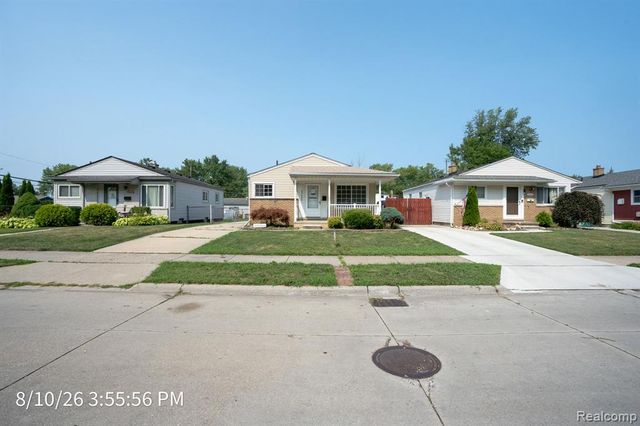 23405 Allor Street, Saint Clair Shores, MI 48082