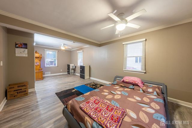 41 Clover Avenue, Colonia, NJ 07067