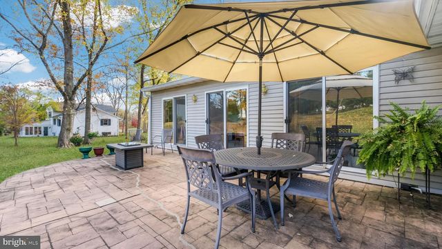 3633 MEADOW LN, Chalfont, PA 18914