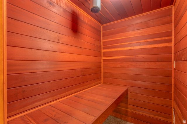 1581 E 6470 S, Murray, UT 84121