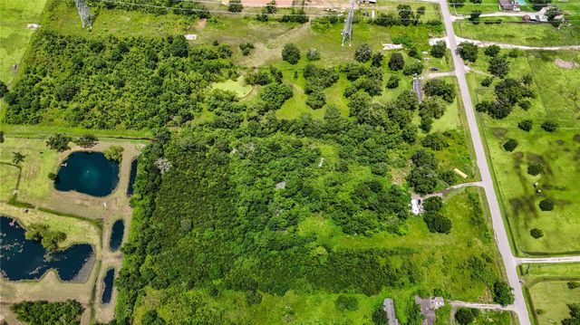 5011 County Road 347, Brazoria, TX 77422