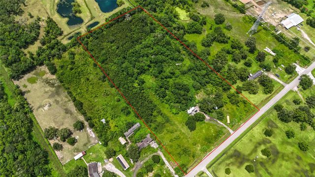 5011 County Road 347, Brazoria, TX 77422