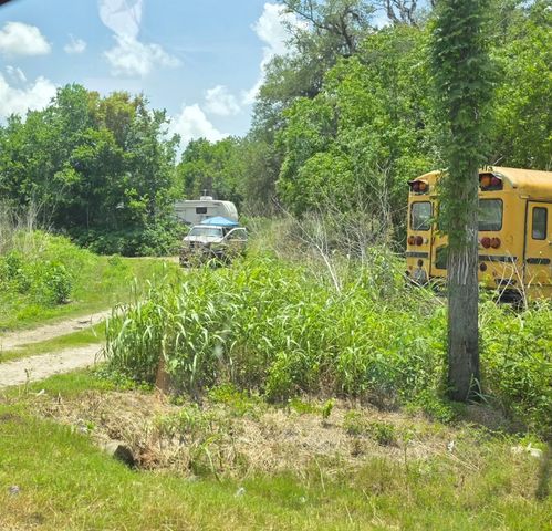 5011 County Road 347, Brazoria, TX 77422
