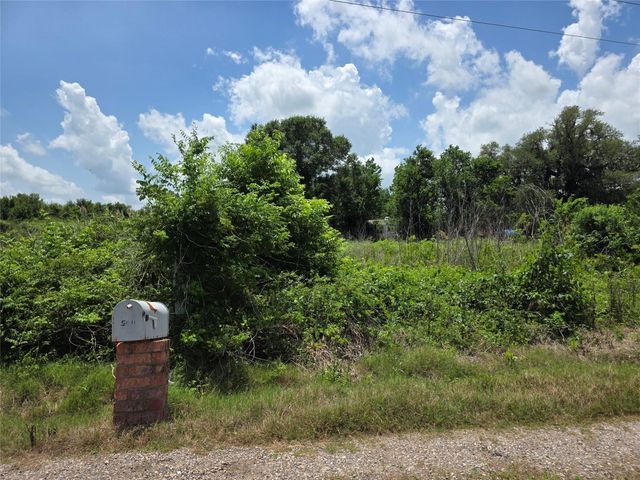 5011 County Road 347, Brazoria, TX 77422