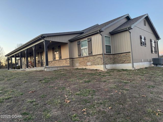 2652 Crumpley Drive, Marionville, MO 65705