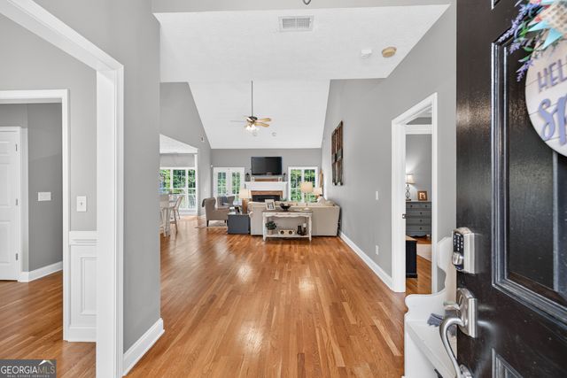 323 Oconee Lane, Commerce, GA 30529