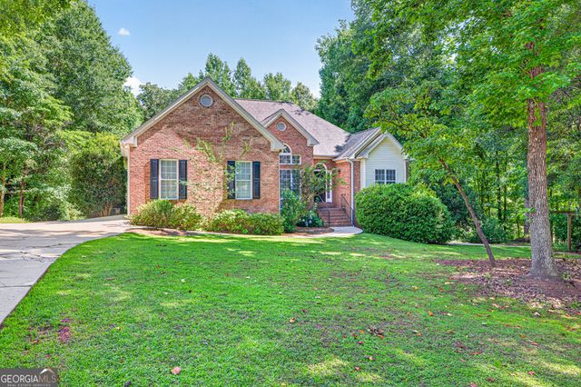 323 Oconee Lane, Commerce, GA 30529