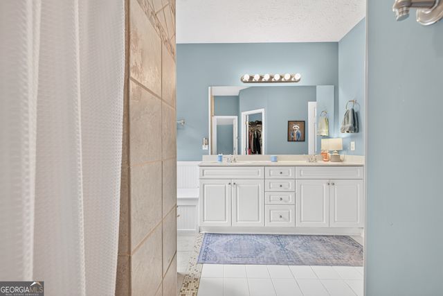 323 Oconee Lane, Commerce, GA 30529