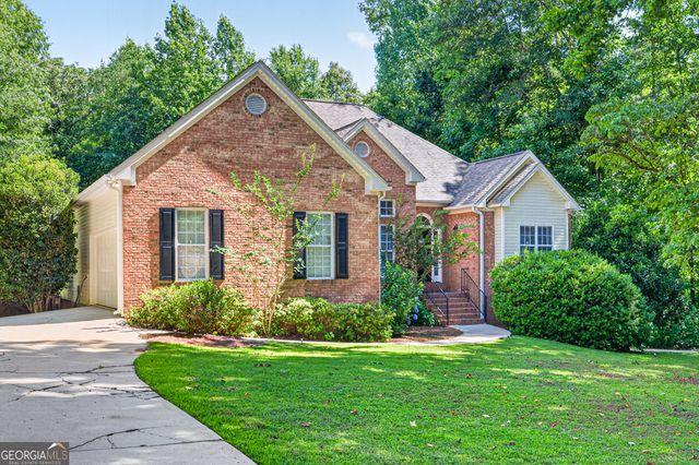 323 Oconee Lane, Commerce, GA 30529