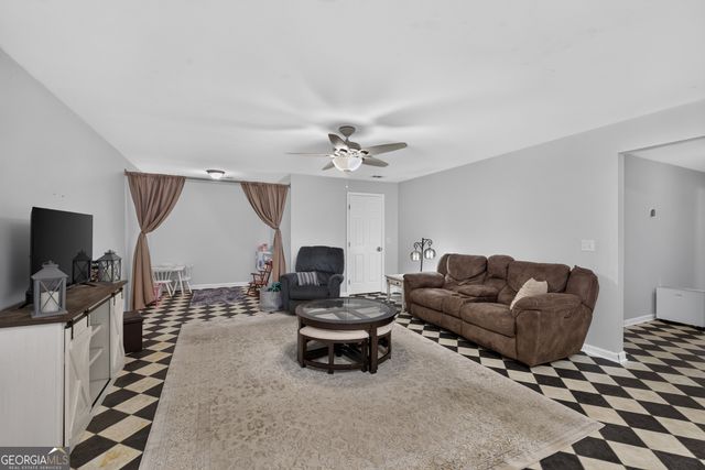 323 Oconee Lane, Commerce, GA 30529