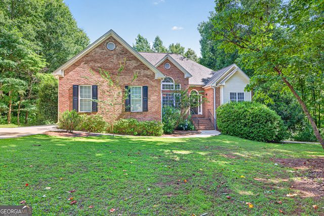 323 Oconee Lane, Commerce, GA 30529