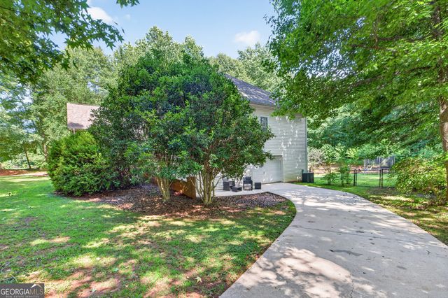 323 Oconee Lane, Commerce, GA 30529