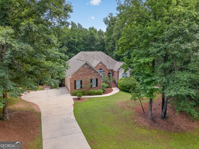 323 Oconee Lane, Commerce, GA 30529