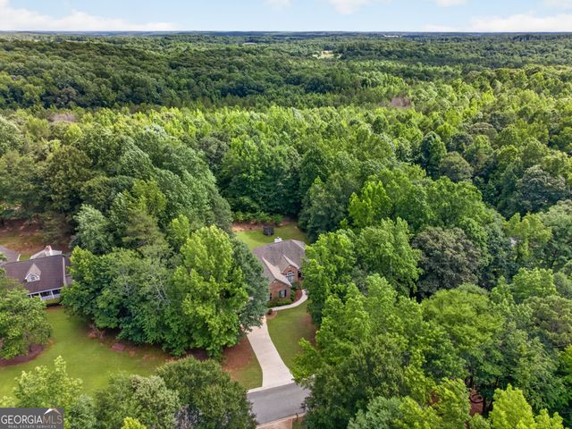 323 Oconee Lane, Commerce, GA 30529
