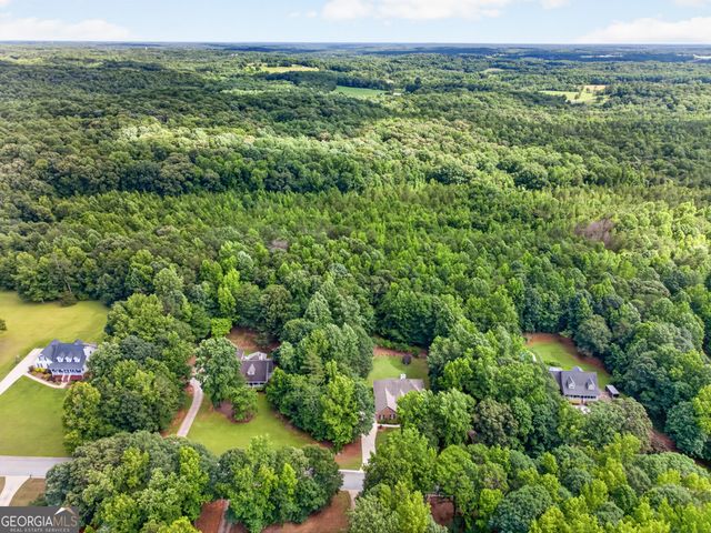 323 Oconee Lane, Commerce, GA 30529