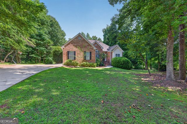 323 Oconee Lane, Commerce, GA 30529