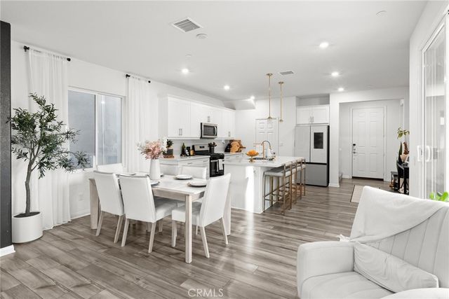 352 Alice, Rialto, CA 92376