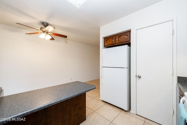 465 W Calle Lindero, Tucson, AZ 85704