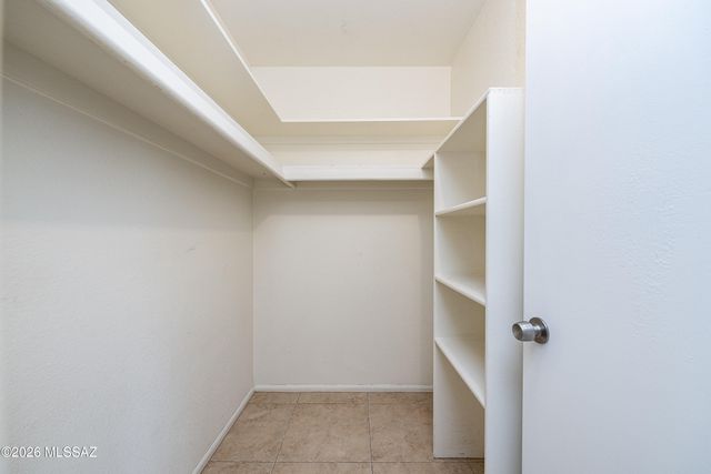 465 W Calle Lindero, Tucson, AZ 85704