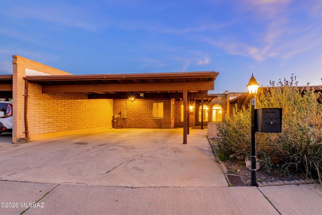 465 W Calle Lindero, Tucson, AZ 85704